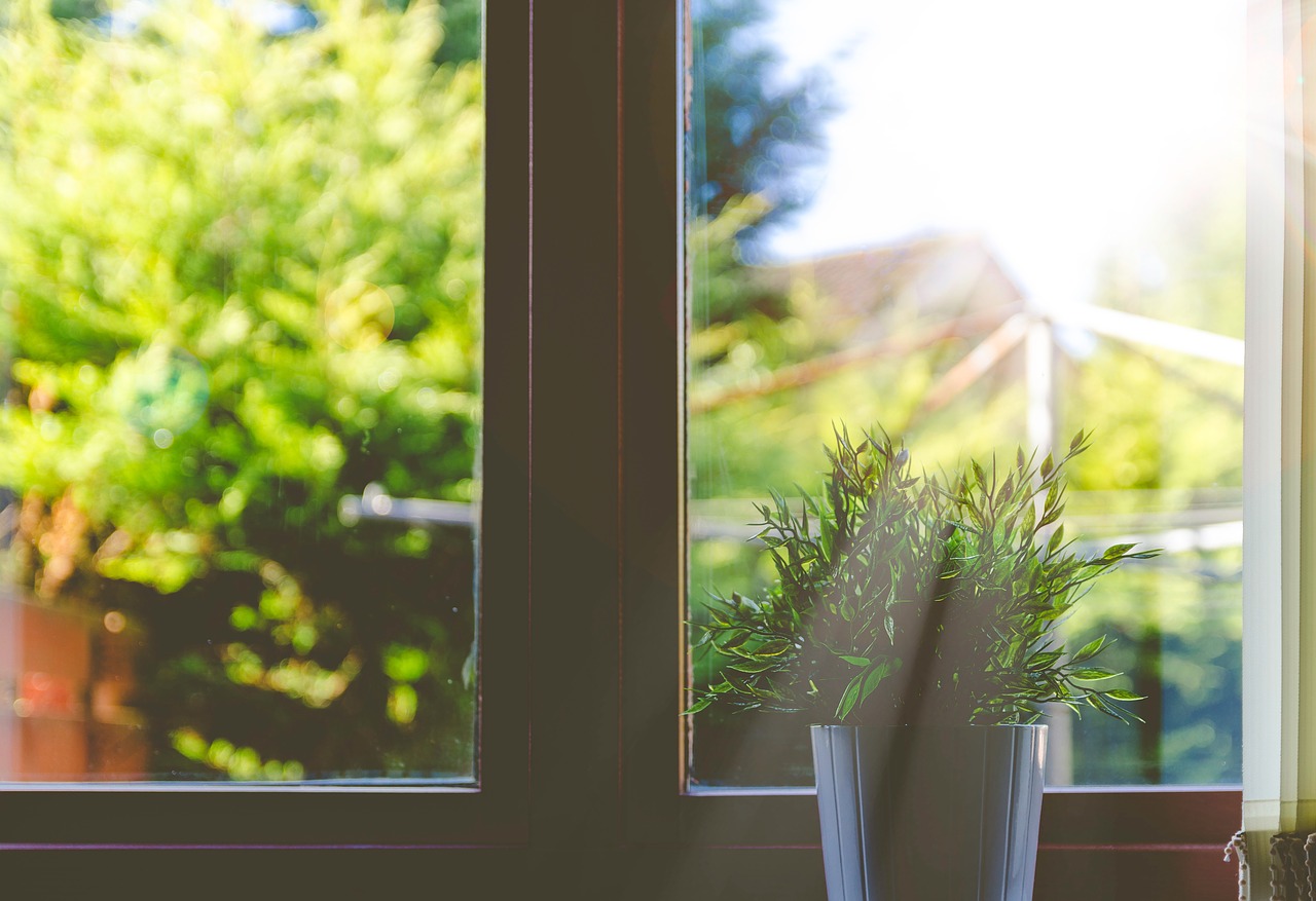 5 Easy Ways To Make Your Windows More Energy Efficient