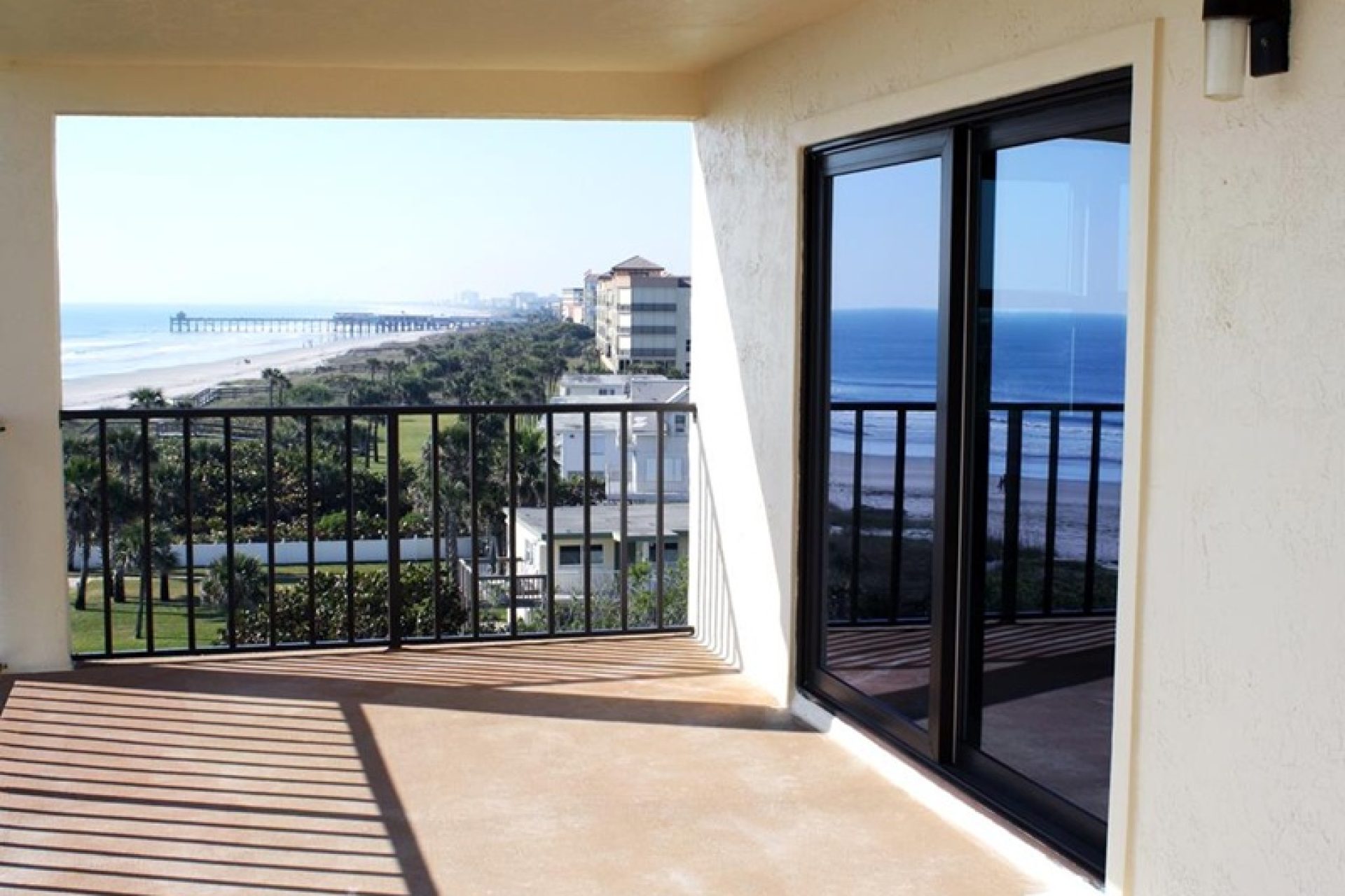 Sliding Door 2