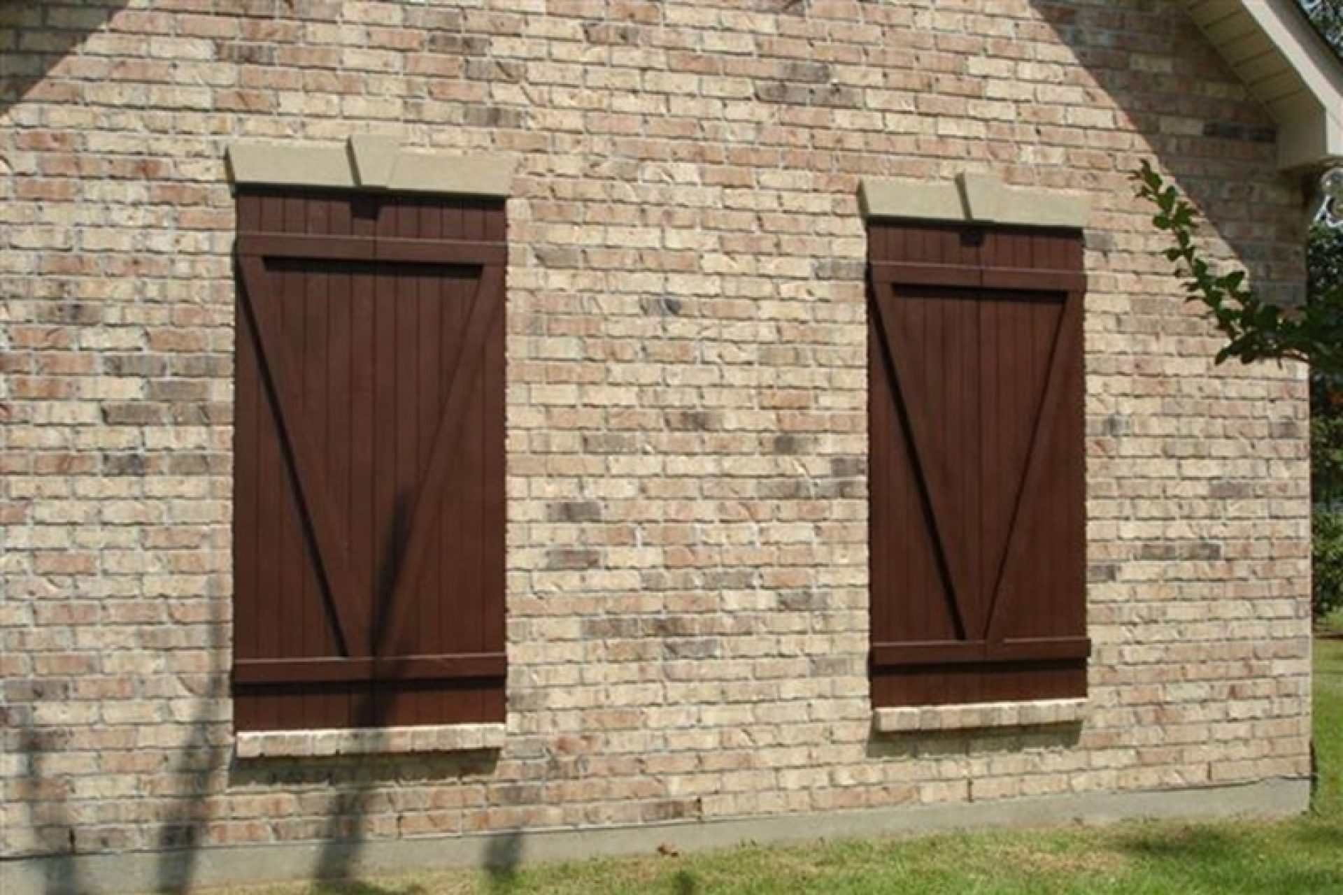 shutters 7